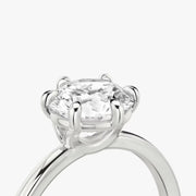 Round Cut - Plain Band - 6 Prong Classic Ring - 18 K Gold